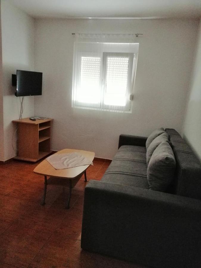 Nada Apartament Vir